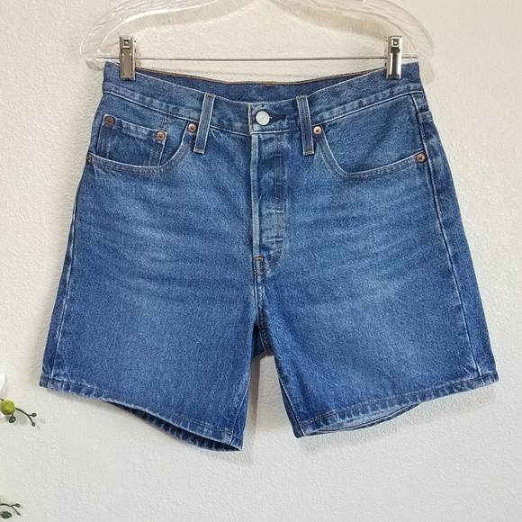 Levi's Denim Shorts - Picture 1 of 10